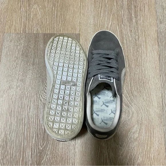 Men's PUMA Suede Classic | Size: 8 | Color: Grey / White - Picture 6 of 12